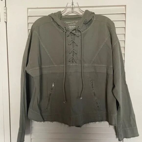 American Eagle cropped utility jacket/shirt - Picture 1 of 8